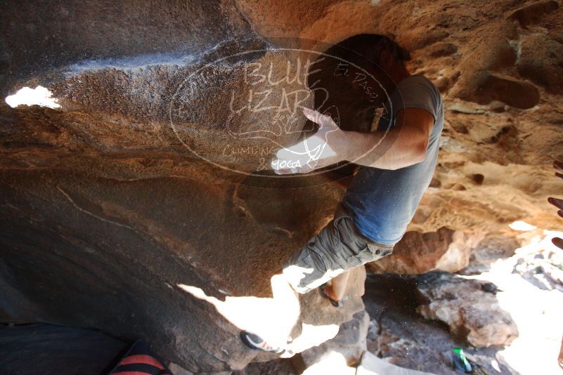 Bouldering in Hueco Tanks on 11/03/2018 with Blue Lizard Climbing and Yoga

Filename: SRM_20181103_1458420.jpg
Aperture: f/4.0
Shutter Speed: 1/500
Body: Canon EOS-1D Mark II
Lens: Canon EF 16-35mm f/2.8 L