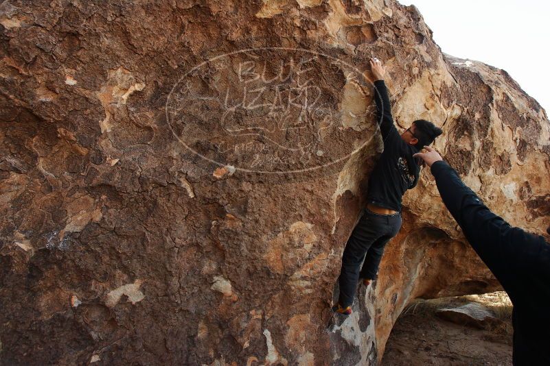 Bouldering in Hueco Tanks on 11/04/2018 with Blue Lizard Climbing and Yoga

Filename: SRM_20181104_1026480.jpg
Aperture: f/5.0
Shutter Speed: 1/320
Body: Canon EOS-1D Mark II
Lens: Canon EF 16-35mm f/2.8 L