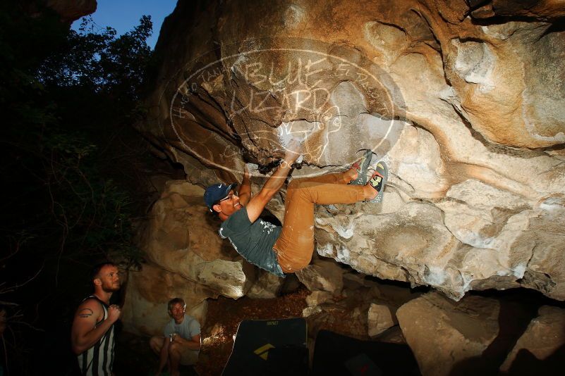 Bouldering in Hueco Tanks on 11/04/2018 with Blue Lizard Climbing and Yoga

Filename: SRM_20181104_1256510.jpg
Aperture: f/8.0
Shutter Speed: 1/250
Body: Canon EOS-1D Mark II
Lens: Canon EF 16-35mm f/2.8 L