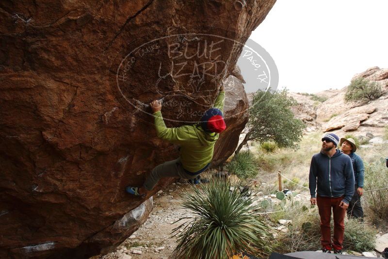 Bouldering in Hueco Tanks on 11/10/2018 with Blue Lizard Climbing and Yoga

Filename: SRM_20181110_1144300.jpg
Aperture: f/5.6
Shutter Speed: 1/320
Body: Canon EOS-1D Mark II
Lens: Canon EF 16-35mm f/2.8 L