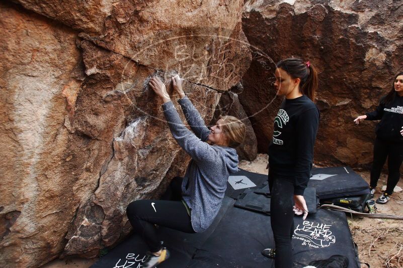 Bouldering in Hueco Tanks on 11/24/2018 with Blue Lizard Climbing and Yoga

Filename: SRM_20181124_1109230.jpg
Aperture: f/4.5
Shutter Speed: 1/250
Body: Canon EOS-1D Mark II
Lens: Canon EF 16-35mm f/2.8 L