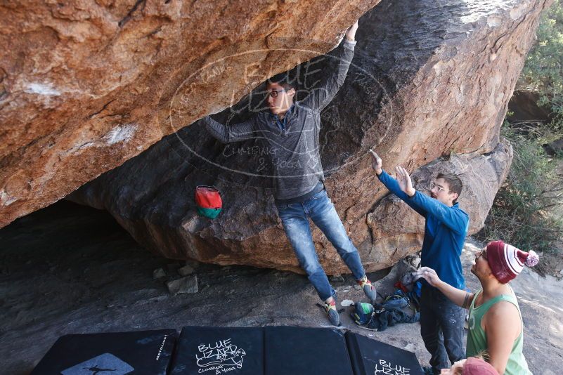 Bouldering in Hueco Tanks on 11/24/2018 with Blue Lizard Climbing and Yoga

Filename: SRM_20181124_1305121.jpg
Aperture: f/4.5
Shutter Speed: 1/250
Body: Canon EOS-1D Mark II
Lens: Canon EF 16-35mm f/2.8 L