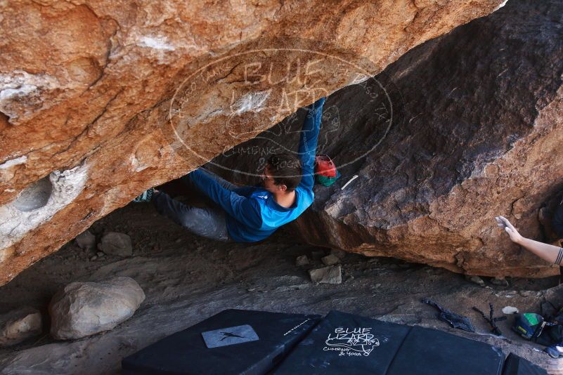 Bouldering in Hueco Tanks on 11/24/2018 with Blue Lizard Climbing and Yoga

Filename: SRM_20181124_1314371.jpg
Aperture: f/5.6
Shutter Speed: 1/250
Body: Canon EOS-1D Mark II
Lens: Canon EF 16-35mm f/2.8 L