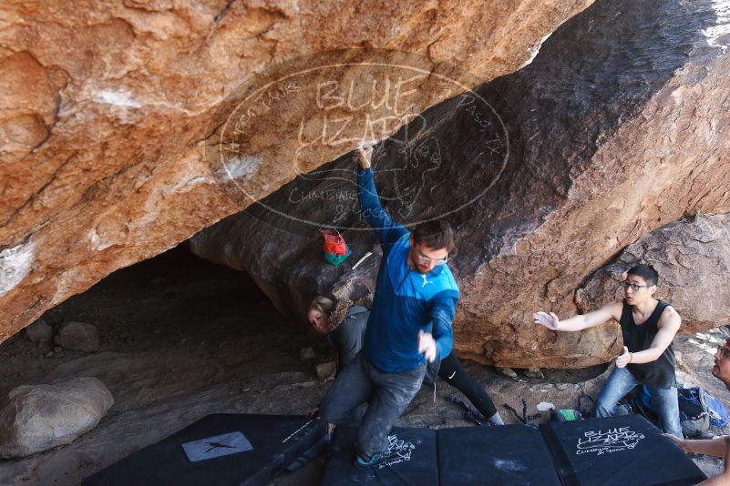 Bouldering in Hueco Tanks on 11/24/2018 with Blue Lizard Climbing and Yoga

Filename: SRM_20181124_1314491.jpg
Aperture: f/5.6
Shutter Speed: 1/250
Body: Canon EOS-1D Mark II
Lens: Canon EF 16-35mm f/2.8 L