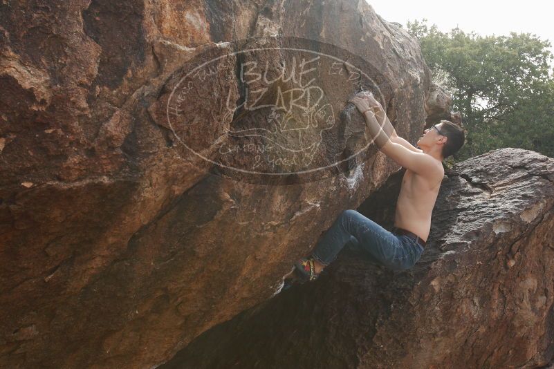 Bouldering in Hueco Tanks on 11/24/2018 with Blue Lizard Climbing and Yoga

Filename: SRM_20181124_1330520.jpg
Aperture: f/10.0
Shutter Speed: 1/250
Body: Canon EOS-1D Mark II
Lens: Canon EF 16-35mm f/2.8 L