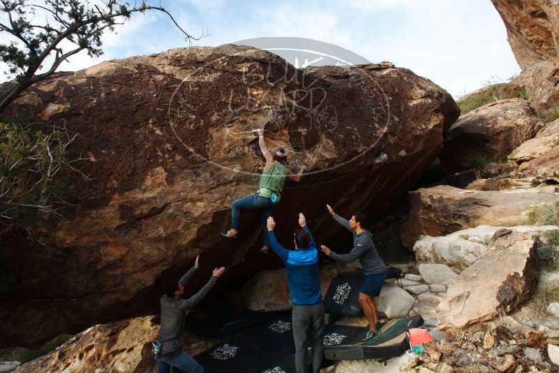 Bouldering in Hueco Tanks on 11/24/2018 with Blue Lizard Climbing and Yoga

Filename: SRM_20181124_1702570.jpg
Aperture: f/9.0
Shutter Speed: 1/250
Body: Canon EOS-1D Mark II
Lens: Canon EF 16-35mm f/2.8 L