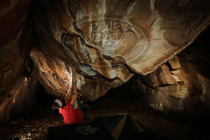 Bouldering in Hueco Tanks on 11/23/2018 with Blue Lizard Climbing and Yoga

Filename: SRM_20181123_1719590.jpg
Aperture: f/8.0
Shutter Speed: 1/250
Body: Canon EOS-1D Mark II
Lens: Canon EF 16-35mm f/2.8 L