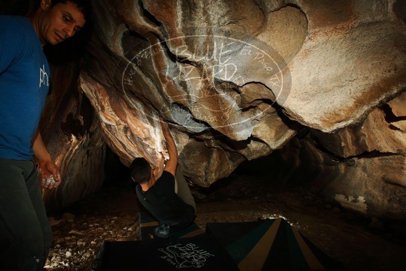 Bouldering in Hueco Tanks on 11/23/2018 with Blue Lizard Climbing and Yoga

Filename: SRM_20181123_1721470.jpg
Aperture: f/8.0
Shutter Speed: 1/250
Body: Canon EOS-1D Mark II
Lens: Canon EF 16-35mm f/2.8 L