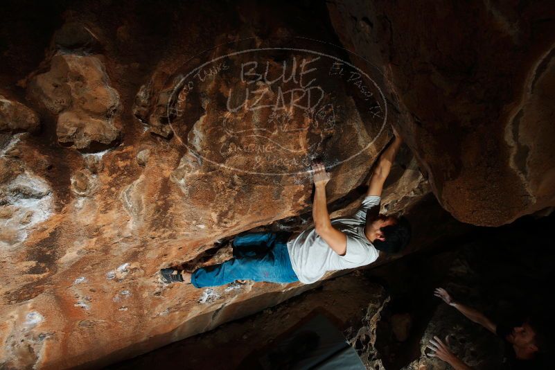 Bouldering in Hueco Tanks on 11/22/2018 with Blue Lizard Climbing and Yoga

Filename: SRM_20181122_1551320.jpg
Aperture: f/8.0
Shutter Speed: 1/250
Body: Canon EOS-1D Mark II
Lens: Canon EF 16-35mm f/2.8 L