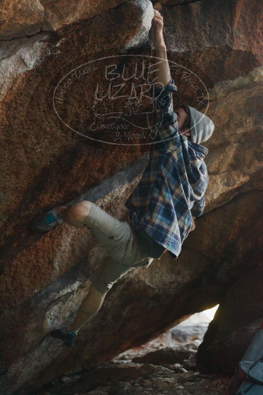 Bouldering in Hueco Tanks on 12/01/2018 with Blue Lizard Climbing and Yoga

Filename: SRM_20181201_1051120.jpg
Aperture: f/2.8
Shutter Speed: 1/250
Body: Canon EOS-1D Mark II
Lens: Canon EF 50mm f/1.8 II