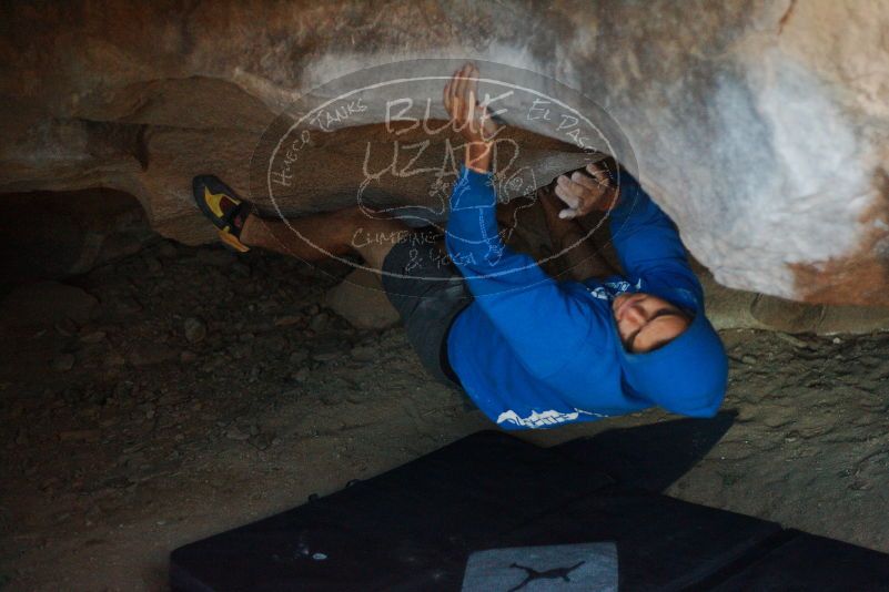 Bouldering in Hueco Tanks on 12/01/2018 with Blue Lizard Climbing and Yoga

Filename: SRM_20181201_1056420.jpg
Aperture: f/2.2
Shutter Speed: 1/250
Body: Canon EOS-1D Mark II
Lens: Canon EF 50mm f/1.8 II