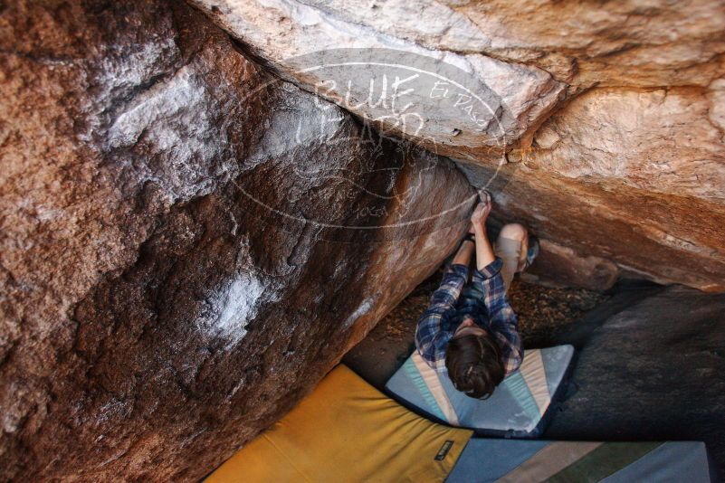 Bouldering in Hueco Tanks on 12/01/2018 with Blue Lizard Climbing and Yoga

Filename: SRM_20181201_1656260.jpg
Aperture: f/4.0
Shutter Speed: 1/250
Body: Canon EOS-1D Mark II
Lens: Canon EF 16-35mm f/2.8 L