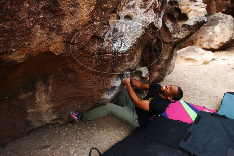 Bouldering in Hueco Tanks on 12/02/2018 with Blue Lizard Climbing and Yoga

Filename: SRM_20181202_1054330.jpg
Aperture: f/4.5
Shutter Speed: 1/250
Body: Canon EOS-1D Mark II
Lens: Canon EF 16-35mm f/2.8 L