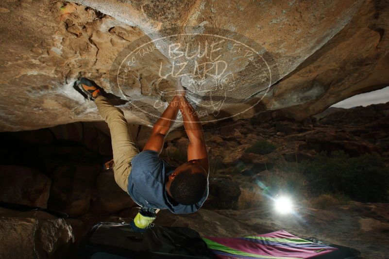 Bouldering in Hueco Tanks on 12/08/2018 with Blue Lizard Climbing and Yoga

Filename: SRM_20181208_1144510.jpg
Aperture: f/8.0
Shutter Speed: 1/250
Body: Canon EOS-1D Mark II
Lens: Canon EF 16-35mm f/2.8 L