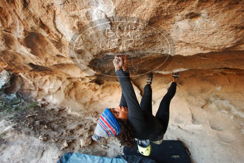 Bouldering in Hueco Tanks on 12/08/2018 with Blue Lizard Climbing and Yoga

Filename: SRM_20181208_1659380.jpg
Aperture: f/3.2
Shutter Speed: 1/250
Body: Canon EOS-1D Mark II
Lens: Canon EF 16-35mm f/2.8 L