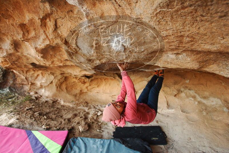 Bouldering in Hueco Tanks on 12/08/2018 with Blue Lizard Climbing and Yoga

Filename: SRM_20181208_1707540.jpg
Aperture: f/4.0
Shutter Speed: 1/250
Body: Canon EOS-1D Mark II
Lens: Canon EF 16-35mm f/2.8 L