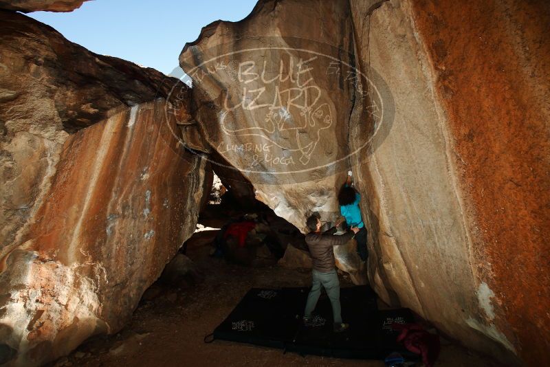 Bouldering in Hueco Tanks on 12/09/2018 with Blue Lizard Climbing and Yoga

Filename: SRM_20181209_1505470.jpg
Aperture: f/5.6
Shutter Speed: 1/250
Body: Canon EOS-1D Mark II
Lens: Canon EF 16-35mm f/2.8 L