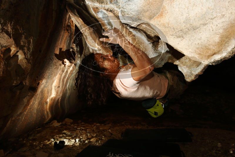 Bouldering in Hueco Tanks on 12/14/2018 with Blue Lizard Climbing and Yoga

Filename: SRM_20181214_1355460.jpg
Aperture: f/5.6
Shutter Speed: 1/250
Body: Canon EOS-1D Mark II
Lens: Canon EF 16-35mm f/2.8 L