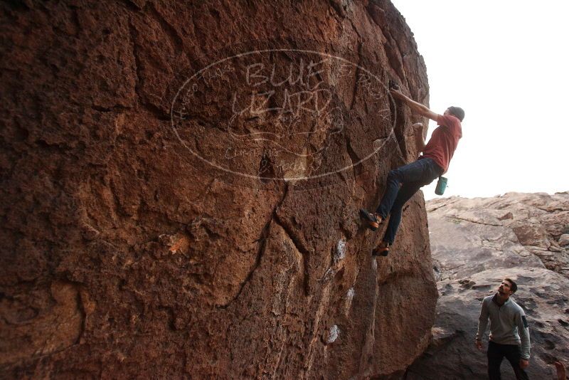 Bouldering in Hueco Tanks on 12/21/2018 with Blue Lizard Climbing and Yoga

Filename: SRM_20181221_1754060.jpg
Aperture: f/4.0
Shutter Speed: 1/200
Body: Canon EOS-1D Mark II
Lens: Canon EF 16-35mm f/2.8 L