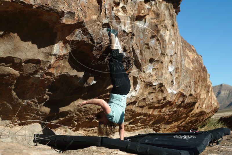 Bouldering in Hueco Tanks on 12/22/2018 with Blue Lizard Climbing and Yoga

Filename: SRM_20181222_1031110.jpg
Aperture: f/4.0
Shutter Speed: 1/640
Body: Canon EOS-1D Mark II
Lens: Canon EF 50mm f/1.8 II