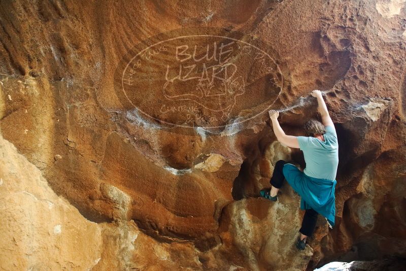 Bouldering in Hueco Tanks on 12/22/2018 with Blue Lizard Climbing and Yoga

Filename: SRM_20181222_1447130.jpg
Aperture: f/4.0
Shutter Speed: 1/100
Body: Canon EOS-1D Mark II
Lens: Canon EF 16-35mm f/2.8 L