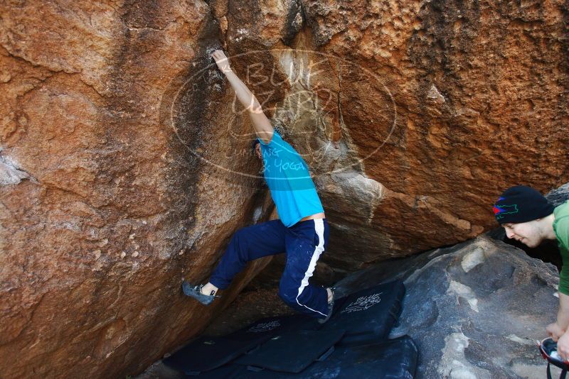 Bouldering in Hueco Tanks on 12/23/2018 with Blue Lizard Climbing and Yoga

Filename: SRM_20181223_1123000.jpg
Aperture: f/4.0
Shutter Speed: 1/250
Body: Canon EOS-1D Mark II
Lens: Canon EF 16-35mm f/2.8 L