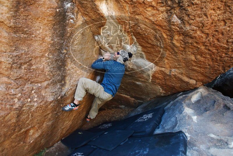 Bouldering in Hueco Tanks on 12/23/2018 with Blue Lizard Climbing and Yoga

Filename: SRM_20181223_1128300.jpg
Aperture: f/4.0
Shutter Speed: 1/200
Body: Canon EOS-1D Mark II
Lens: Canon EF 16-35mm f/2.8 L