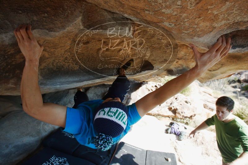 Bouldering in Hueco Tanks on 12/23/2018 with Blue Lizard Climbing and Yoga

Filename: SRM_20181223_1226270.jpg
Aperture: f/5.6
Shutter Speed: 1/320
Body: Canon EOS-1D Mark II
Lens: Canon EF 16-35mm f/2.8 L