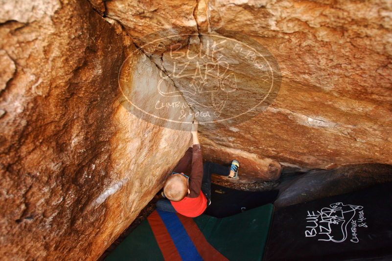 Bouldering in Hueco Tanks on 12/24/2018 with Blue Lizard Climbing and Yoga

Filename: SRM_20181224_1103580.jpg
Aperture: f/4.0
Shutter Speed: 1/160
Body: Canon EOS-1D Mark II
Lens: Canon EF 16-35mm f/2.8 L