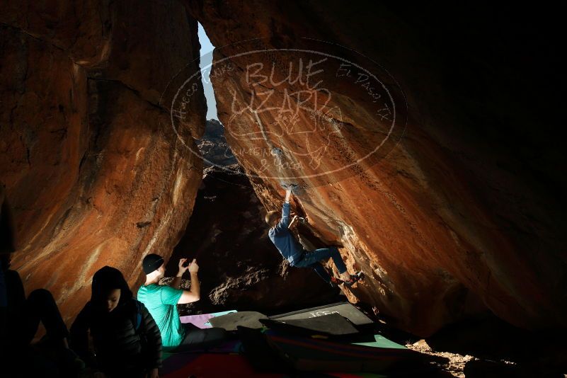 Bouldering in Hueco Tanks on 12/24/2018 with Blue Lizard Climbing and Yoga

Filename: SRM_20181224_1543530.jpg
Aperture: f/8.0
Shutter Speed: 1/250
Body: Canon EOS-1D Mark II
Lens: Canon EF 16-35mm f/2.8 L