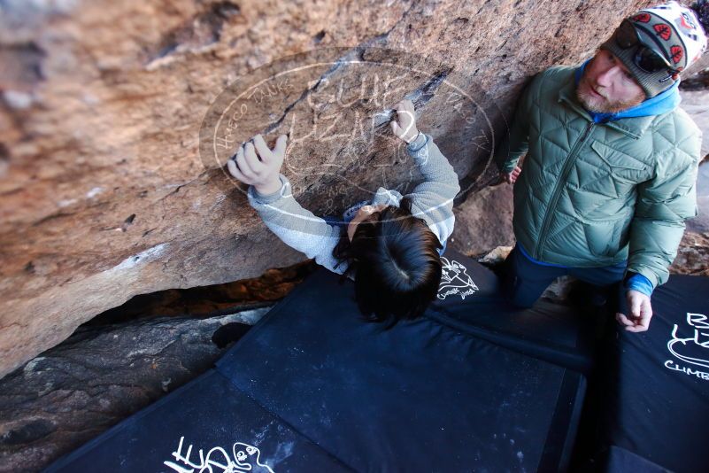 Bouldering in Hueco Tanks on 12/30/2018 with Blue Lizard Climbing and Yoga

Filename: SRM_20181230_1400200.jpg
Aperture: f/3.2
Shutter Speed: 1/250
Body: Canon EOS-1D Mark II
Lens: Canon EF 16-35mm f/2.8 L