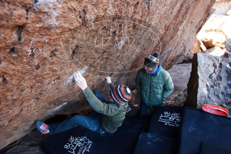 Bouldering in Hueco Tanks on 12/30/2018 with Blue Lizard Climbing and Yoga

Filename: SRM_20181230_1438350.jpg
Aperture: f/4.0
Shutter Speed: 1/250
Body: Canon EOS-1D Mark II
Lens: Canon EF 16-35mm f/2.8 L