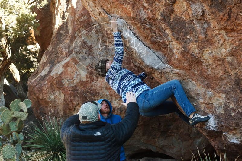 Bouldering in Hueco Tanks on 12/30/2018 with Blue Lizard Climbing and Yoga

Filename: SRM_20181230_1609140.jpg
Aperture: f/4.5
Shutter Speed: 1/250
Body: Canon EOS-1D Mark II
Lens: Canon EF 50mm f/1.8 II