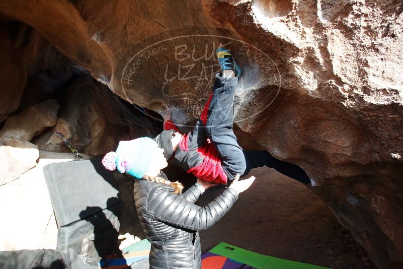 Bouldering in Hueco Tanks on 01/02/2019 with Blue Lizard Climbing and Yoga

Filename: SRM_20190102_1058110.jpg
Aperture: f/5.0
Shutter Speed: 1/800
Body: Canon EOS-1D Mark II
Lens: Canon EF 16-35mm f/2.8 L