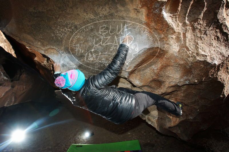 Bouldering in Hueco Tanks on 01/02/2019 with Blue Lizard Climbing and Yoga

Filename: SRM_20190102_1107590.jpg
Aperture: f/5.6
Shutter Speed: 1/250
Body: Canon EOS-1D Mark II
Lens: Canon EF 16-35mm f/2.8 L