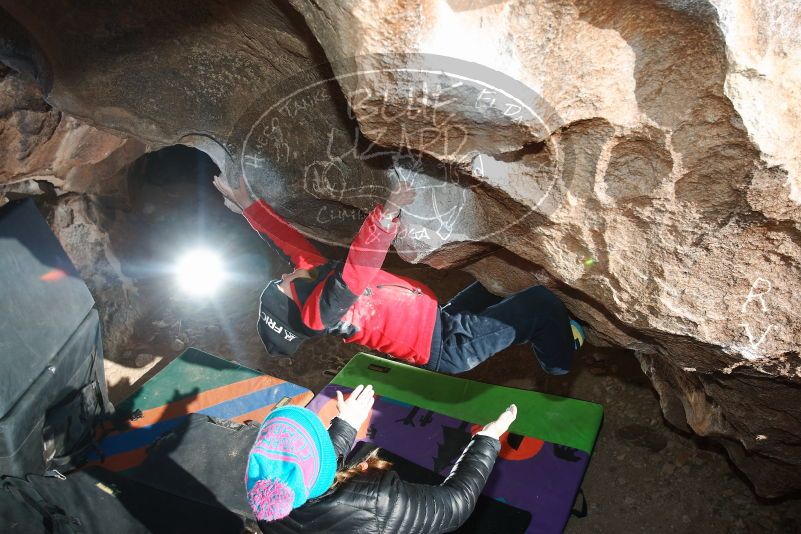 Bouldering in Hueco Tanks on 01/02/2019 with Blue Lizard Climbing and Yoga

Filename: SRM_20190102_1110270.jpg
Aperture: f/5.6
Shutter Speed: 1/250
Body: Canon EOS-1D Mark II
Lens: Canon EF 16-35mm f/2.8 L