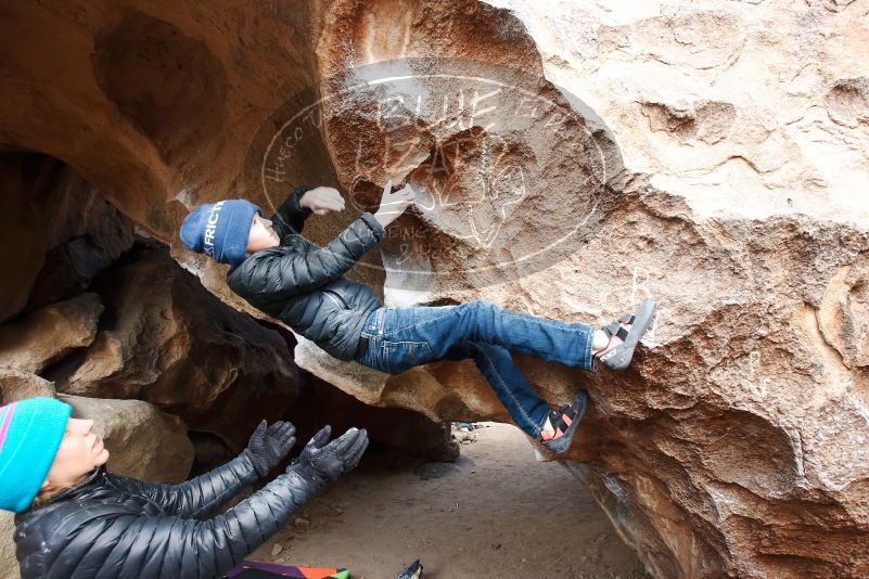 Bouldering in Hueco Tanks on 01/02/2019 with Blue Lizard Climbing and Yoga

Filename: SRM_20190102_1332350.jpg
Aperture: f/5.0
Shutter Speed: 1/250
Body: Canon EOS-1D Mark II
Lens: Canon EF 16-35mm f/2.8 L