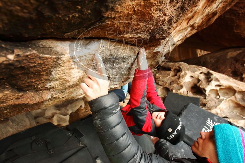 Bouldering in Hueco Tanks on 01/02/2019 with Blue Lizard Climbing and Yoga

Filename: SRM_20190102_1539440.jpg
Aperture: f/5.6
Shutter Speed: 1/320
Body: Canon EOS-1D Mark II
Lens: Canon EF 16-35mm f/2.8 L