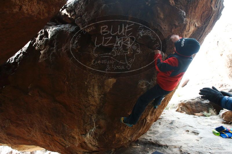 Bouldering in Hueco Tanks on 01/02/2019 with Blue Lizard Climbing and Yoga

Filename: SRM_20190102_1559250.jpg
Aperture: f/4.5
Shutter Speed: 1/250
Body: Canon EOS-1D Mark II
Lens: Canon EF 16-35mm f/2.8 L