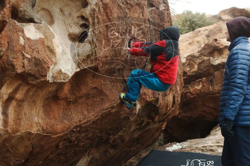 Bouldering in Hueco Tanks on 01/02/2019 with Blue Lizard Climbing and Yoga

Filename: SRM_20190102_1654300.jpg
Aperture: f/3.5
Shutter Speed: 1/320
Body: Canon EOS-1D Mark II
Lens: Canon EF 50mm f/1.8 II