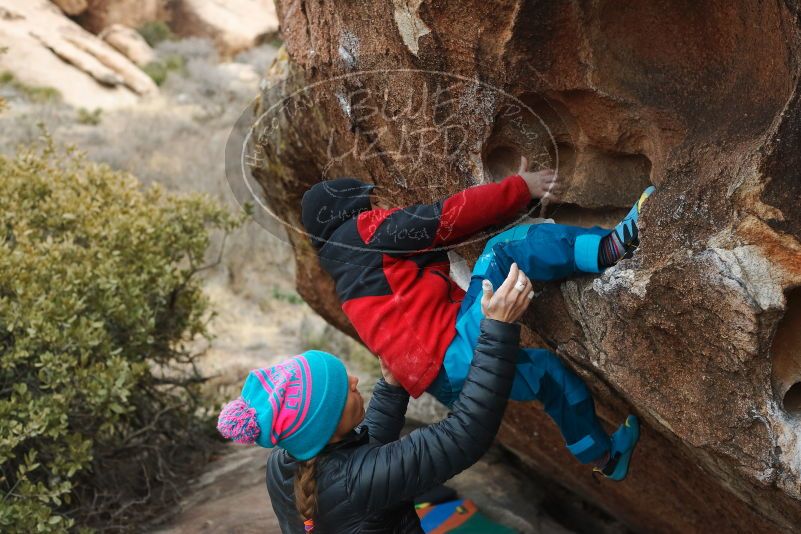 Bouldering in Hueco Tanks on 01/02/2019 with Blue Lizard Climbing and Yoga

Filename: SRM_20190102_1724450.jpg
Aperture: f/4.0
Shutter Speed: 1/250
Body: Canon EOS-1D Mark II
Lens: Canon EF 50mm f/1.8 II