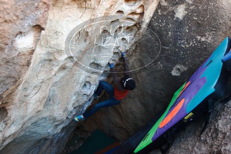 Bouldering in Hueco Tanks on 01/01/2019 with Blue Lizard Climbing and Yoga

Filename: SRM_20190101_1034250.jpg
Aperture: f/4.5
Shutter Speed: 1/200
Body: Canon EOS-1D Mark II
Lens: Canon EF 16-35mm f/2.8 L