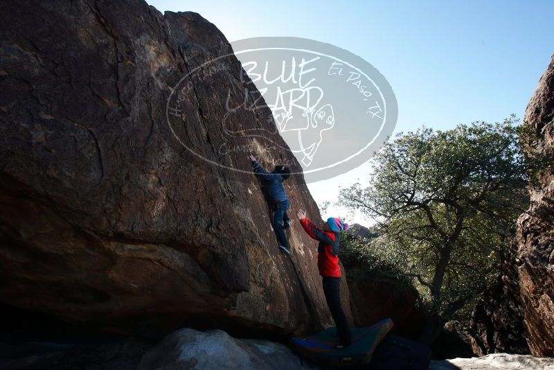 Bouldering in Hueco Tanks on 01/01/2019 with Blue Lizard Climbing and Yoga

Filename: SRM_20190101_1222260.jpg
Aperture: f/7.1
Shutter Speed: 1/250
Body: Canon EOS-1D Mark II
Lens: Canon EF 16-35mm f/2.8 L