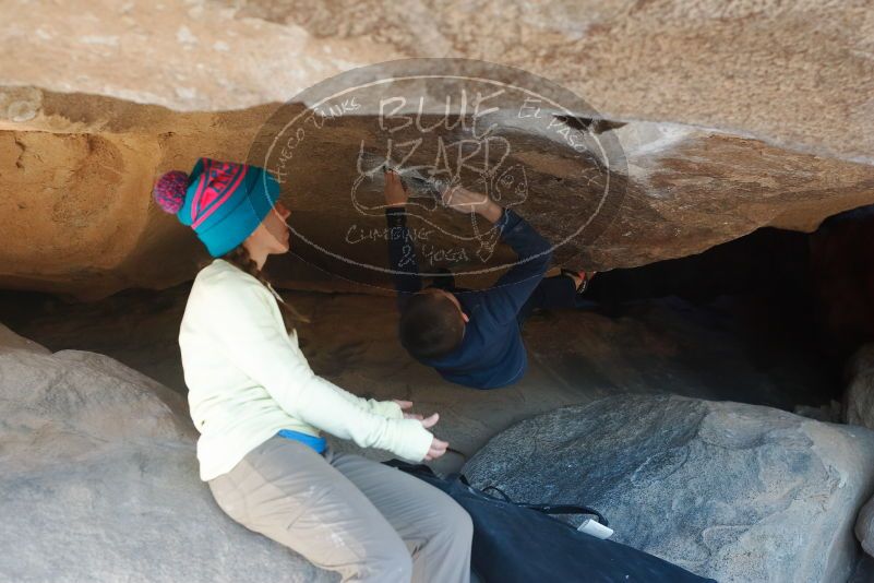 Bouldering in Hueco Tanks on 12/31/2018 with Blue Lizard Climbing and Yoga

Filename: SRM_20181231_1535101.jpg
Aperture: f/4.0
Shutter Speed: 1/250
Body: Canon EOS-1D Mark II
Lens: Canon EF 50mm f/1.8 II