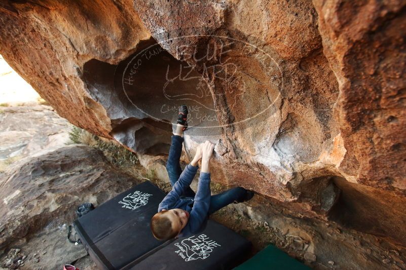 Bouldering in Hueco Tanks on 12/31/2018 with Blue Lizard Climbing and Yoga

Filename: SRM_20181231_1646510.jpg
Aperture: f/4.0
Shutter Speed: 1/200
Body: Canon EOS-1D Mark II
Lens: Canon EF 16-35mm f/2.8 L