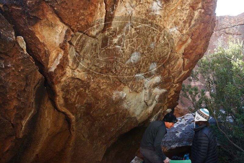 Bouldering in Hueco Tanks on 01/05/2019 with Blue Lizard Climbing and Yoga

Filename: SRM_20190105_1401461.jpg
Aperture: f/5.0
Shutter Speed: 1/250
Body: Canon EOS-1D Mark II
Lens: Canon EF 16-35mm f/2.8 L