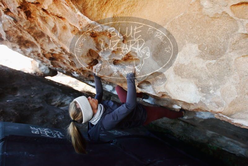 Bouldering in Hueco Tanks on 01/12/2019 with Blue Lizard Climbing and Yoga

Filename: SRM_20190112_1205470.jpg
Aperture: f/5.0
Shutter Speed: 1/250
Body: Canon EOS-1D Mark II
Lens: Canon EF 16-35mm f/2.8 L