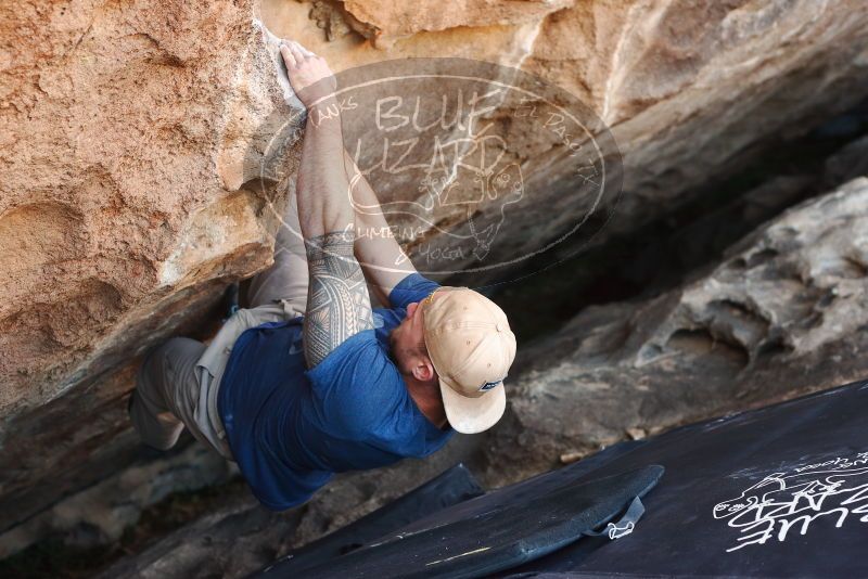 Bouldering in Hueco Tanks on 01/12/2019 with Blue Lizard Climbing and Yoga

Filename: SRM_20190112_1254320.jpg
Aperture: f/3.5
Shutter Speed: 1/250
Body: Canon EOS-1D Mark II
Lens: Canon EF 50mm f/1.8 II