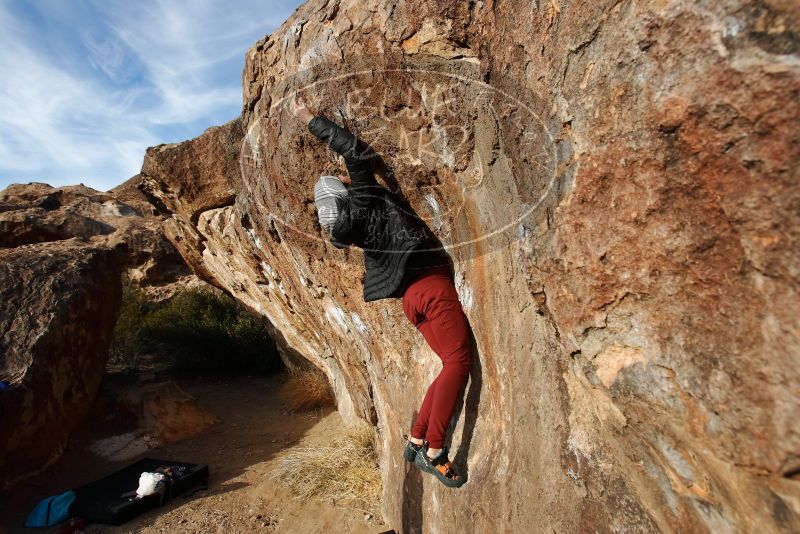 Bouldering in Hueco Tanks on 01/12/2019 with Blue Lizard Climbing and Yoga

Filename: SRM_20190112_1648230.jpg
Aperture: f/5.6
Shutter Speed: 1/250
Body: Canon EOS-1D Mark II
Lens: Canon EF 16-35mm f/2.8 L