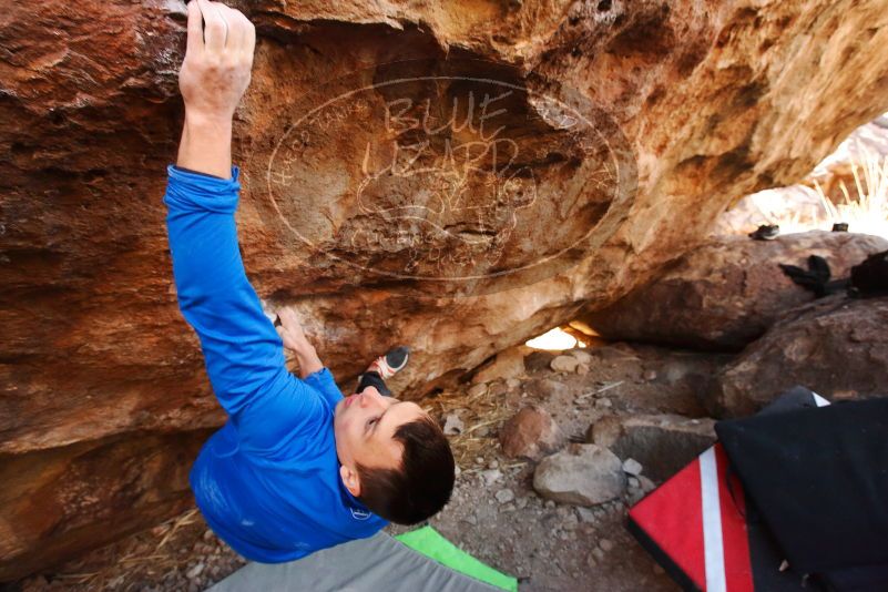 Bouldering in Hueco Tanks on 01/14/2019 with Blue Lizard Climbing and Yoga

Filename: SRM_20190114_1137490.jpg
Aperture: f/5.6
Shutter Speed: 1/200
Body: Canon EOS-1D Mark II
Lens: Canon EF 16-35mm f/2.8 L